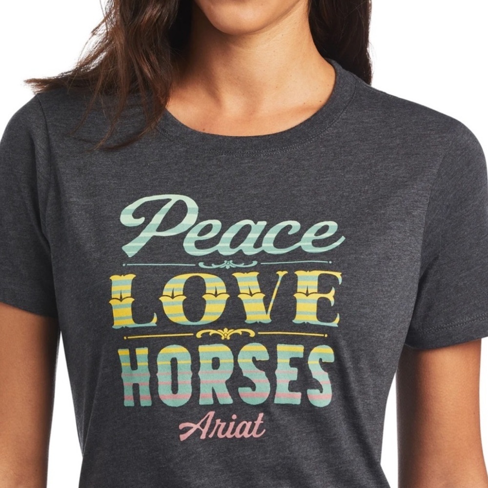 Ariat light weight cotton blend tee. Perfect piece for horse lovers.